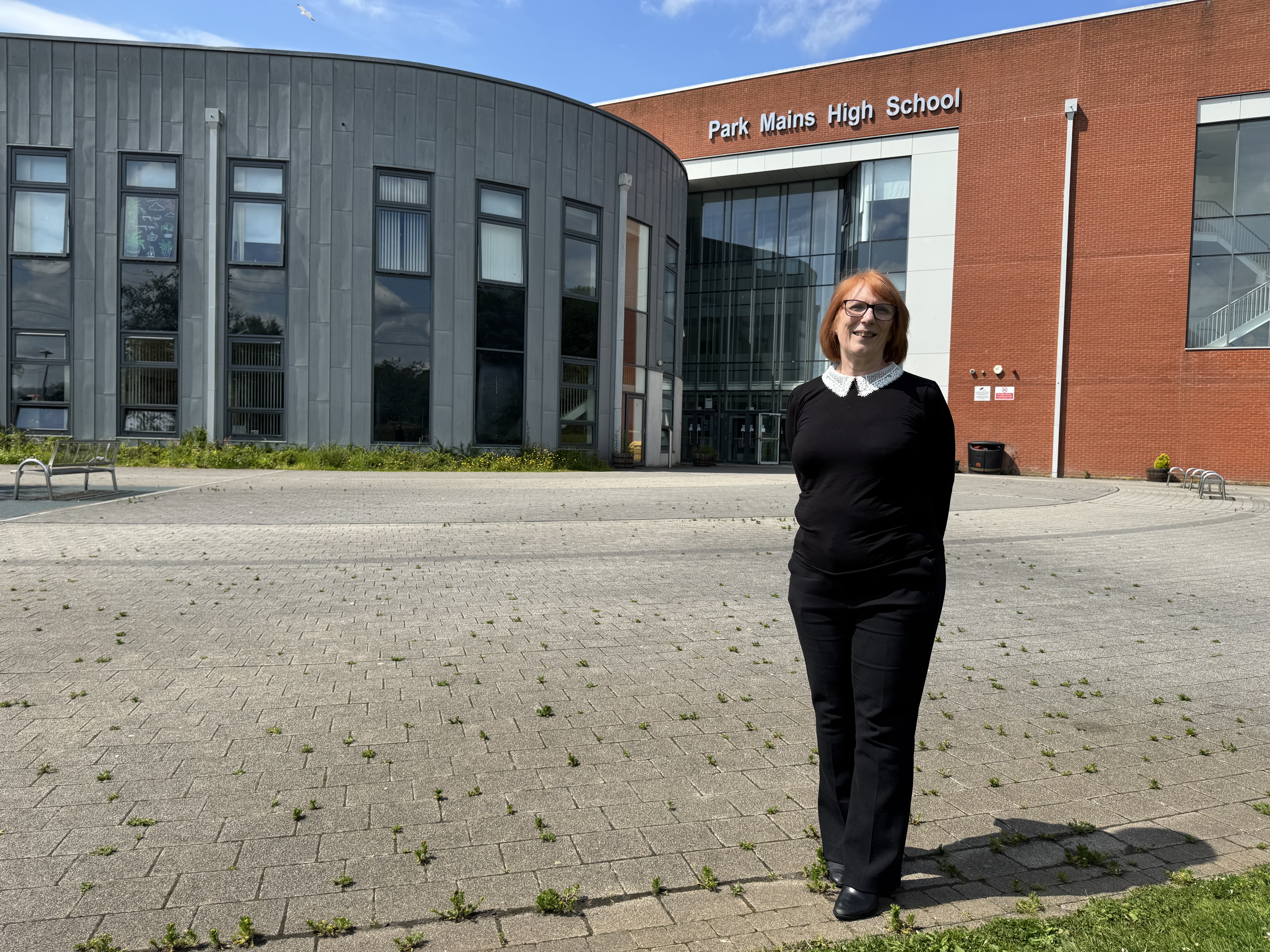 Lesley MacKay2