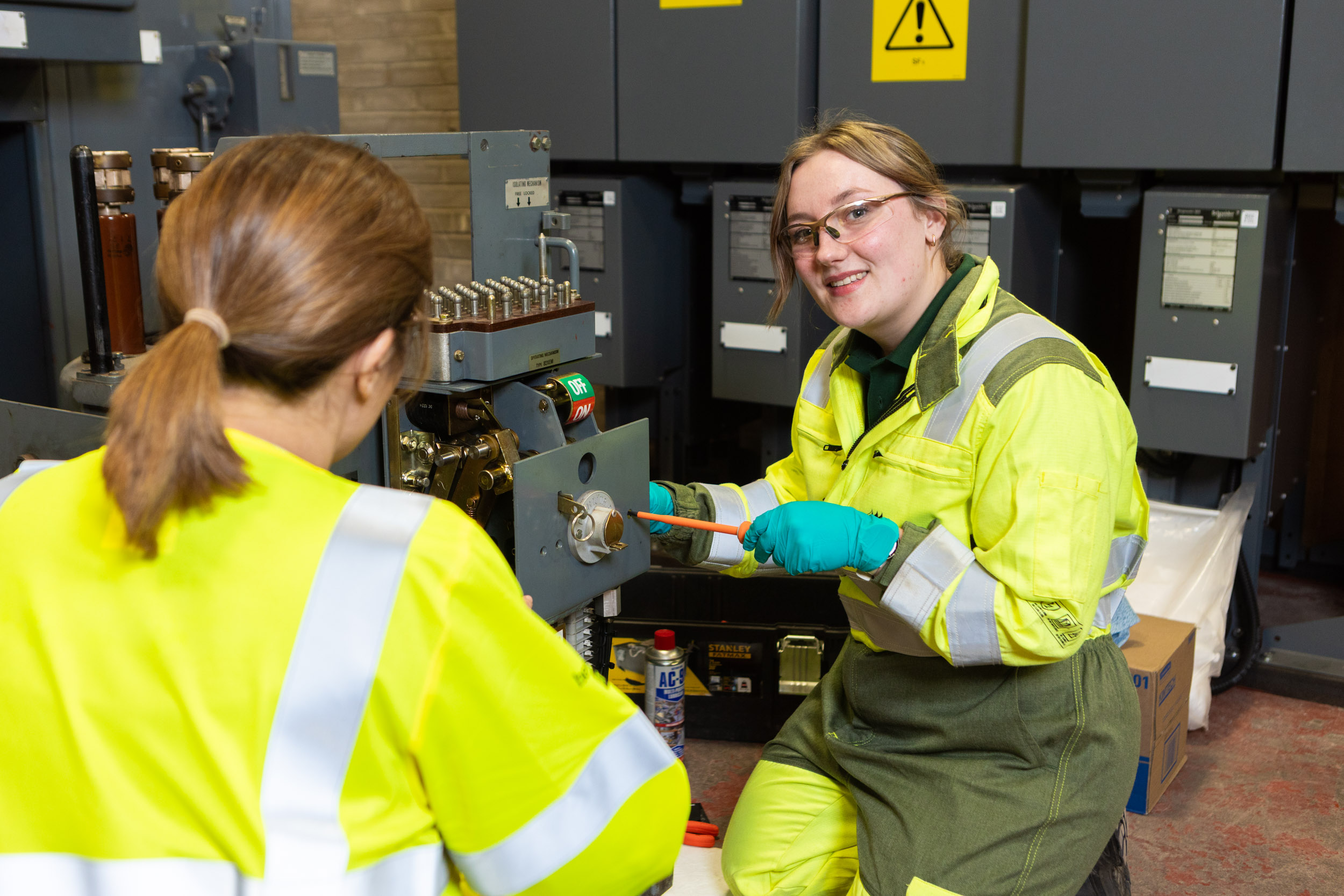 SP Energy Networks Alice Fairbairn + Jen Davies 1